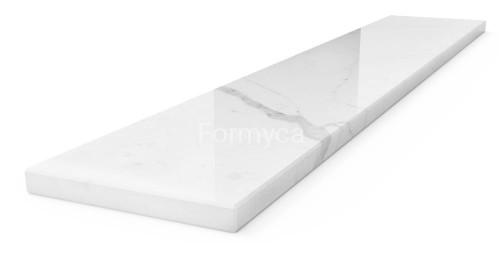 Calcatta Quartz parapet wewnętrzny.jpg