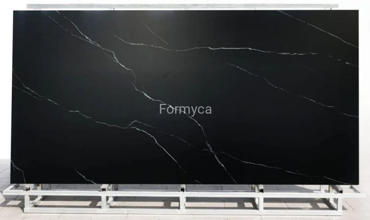 Tangula Black 1.jpg